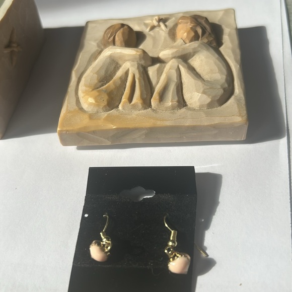 Willow Tree Friendship Keepsake Box, Forever True, Forever Friends, - Picture 3 of 5